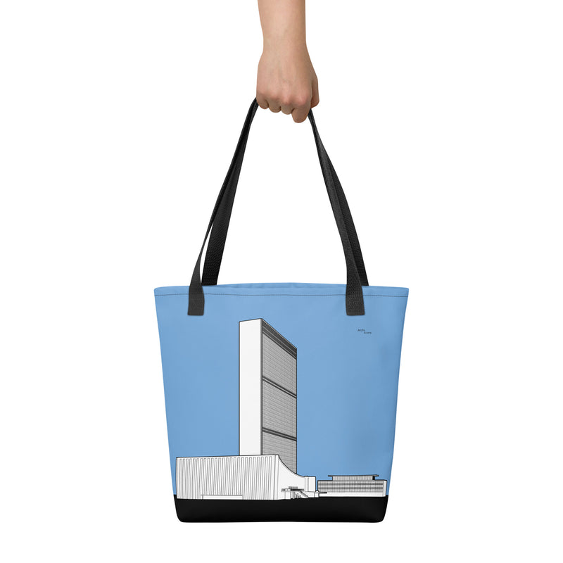 Headquarters of the United Nations Tote Bags