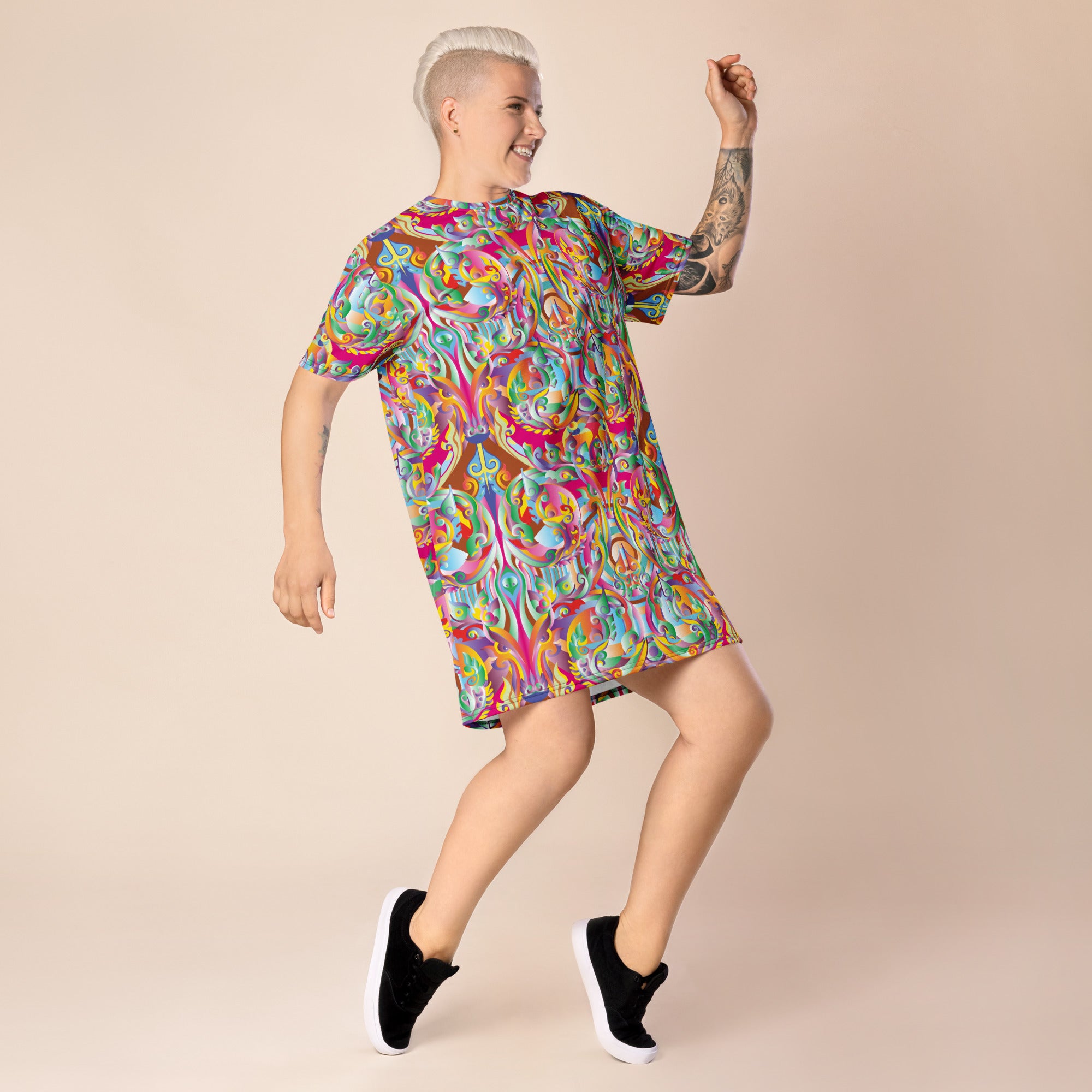 Tropicalia T-shirt Dress